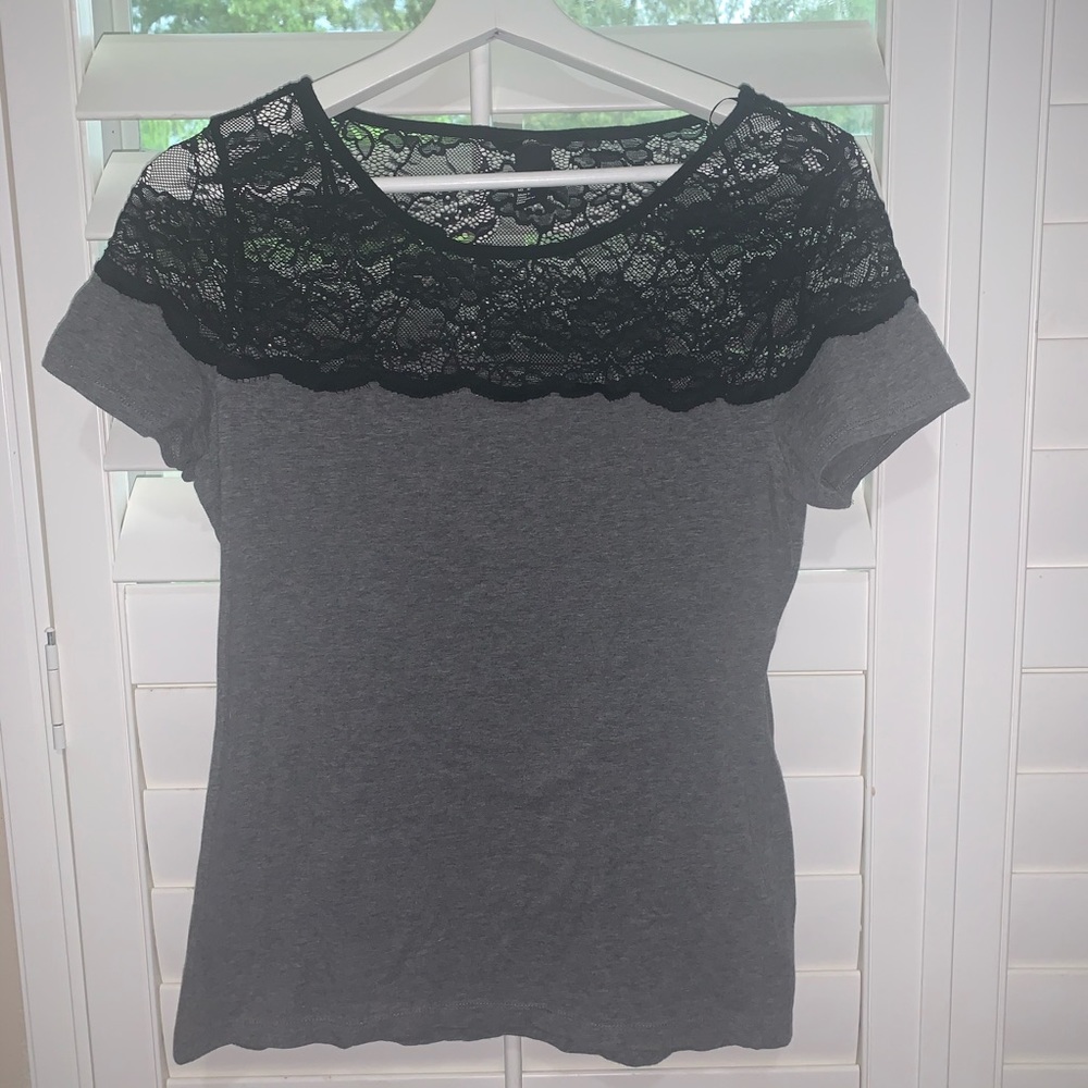 H&M Lace detailing top